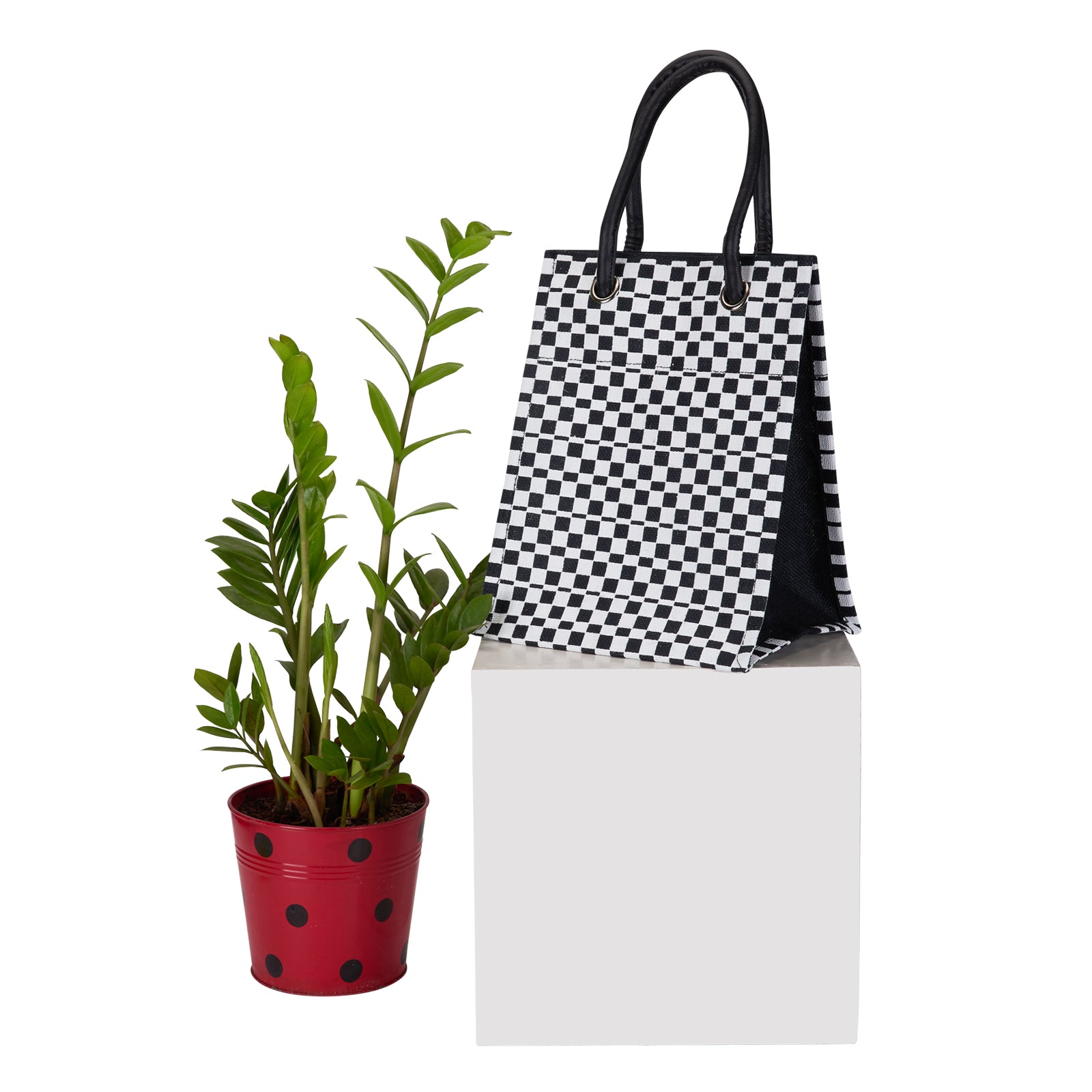 JUTE COTTAGE CHECK PRINT BIG EYELET LUNCH BAG WITH BOTTOM BOARD, SUSTAINABLE, ECO-FRIENDLY, 100% GENUINE JUTE, STYLISH (BLACK/WHITE 13X10X8)