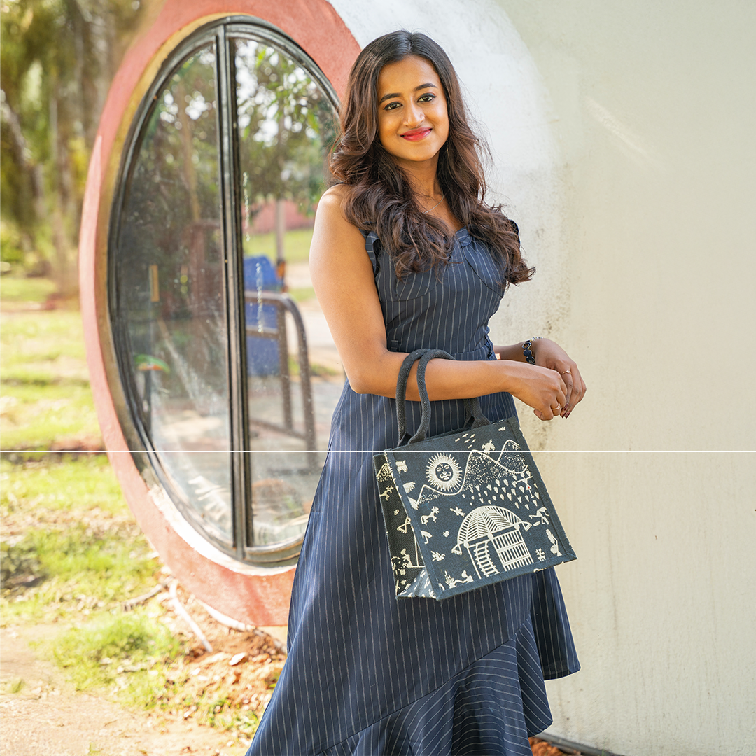 Warli Print Zipper Jute Lunch Bag