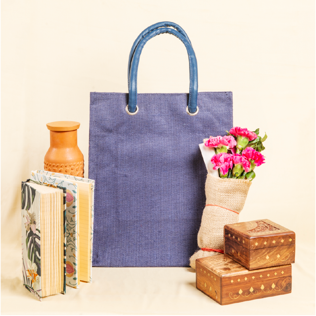 Big Eyelet Jute Lunch Bag Large