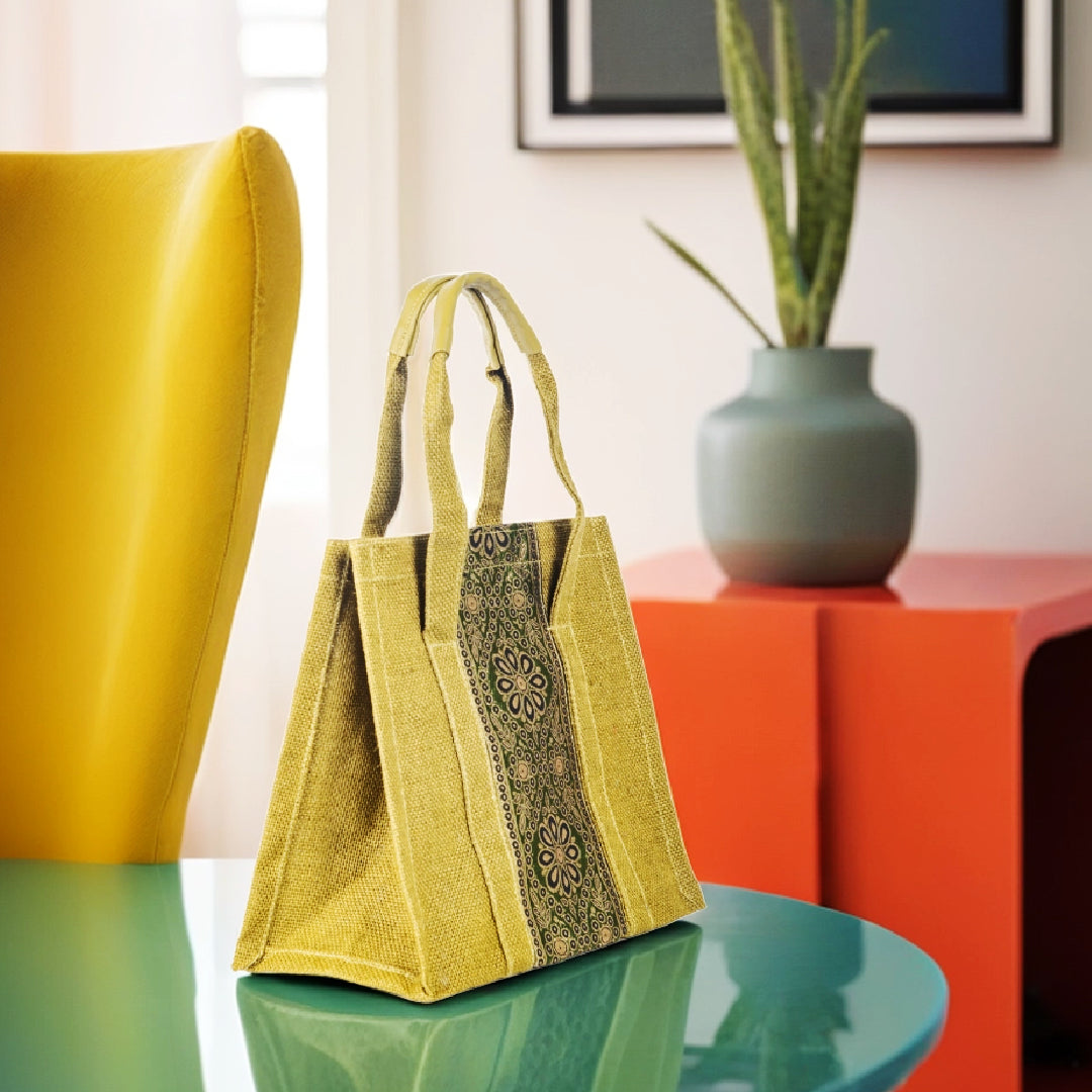Vertical Lace Jute Lunch Bag with Zipper