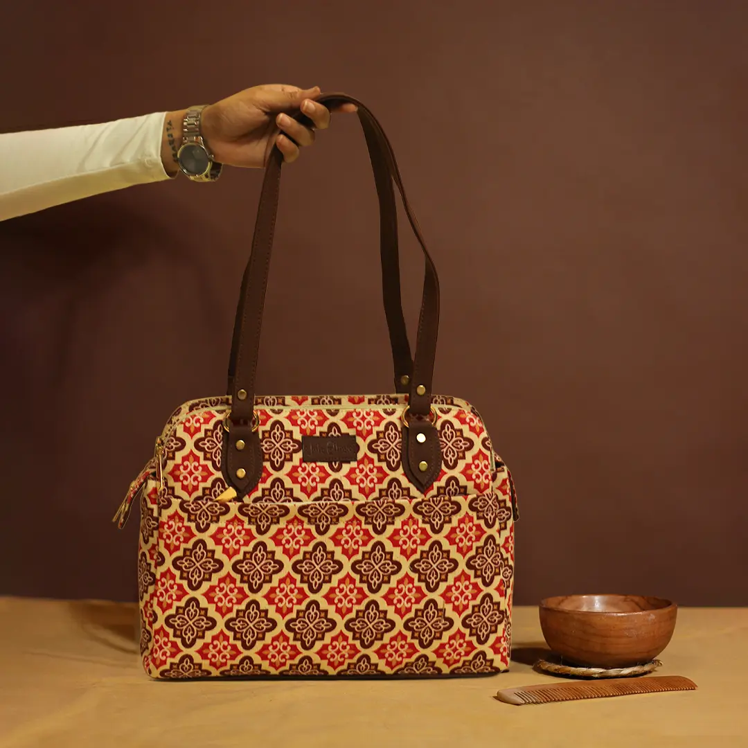 Diamond Trilinea Handbag