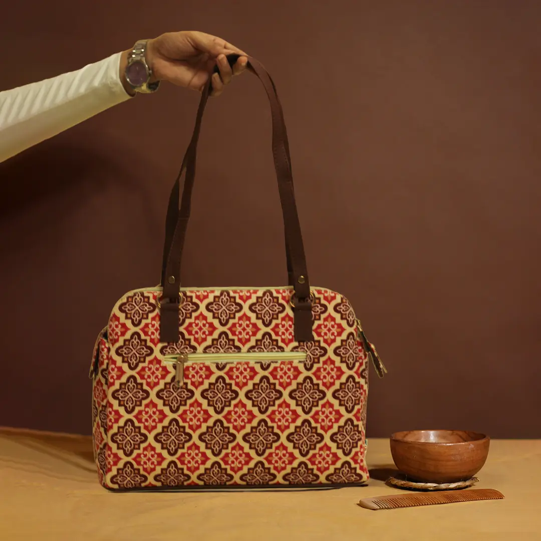 Diamond Trilinea Handbag