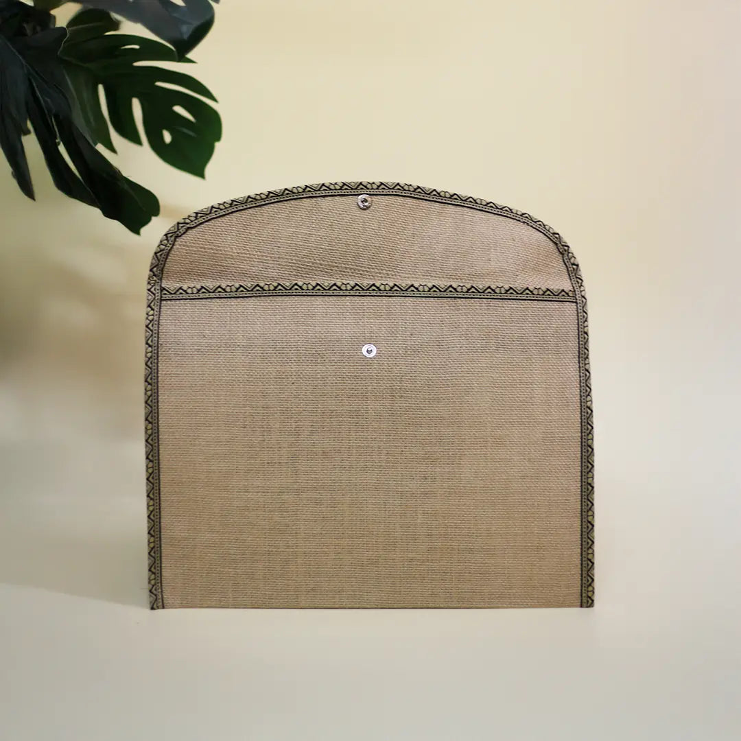 Full Flap folder with button