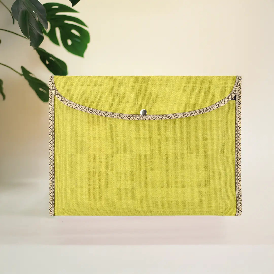 Full Flap folder with button