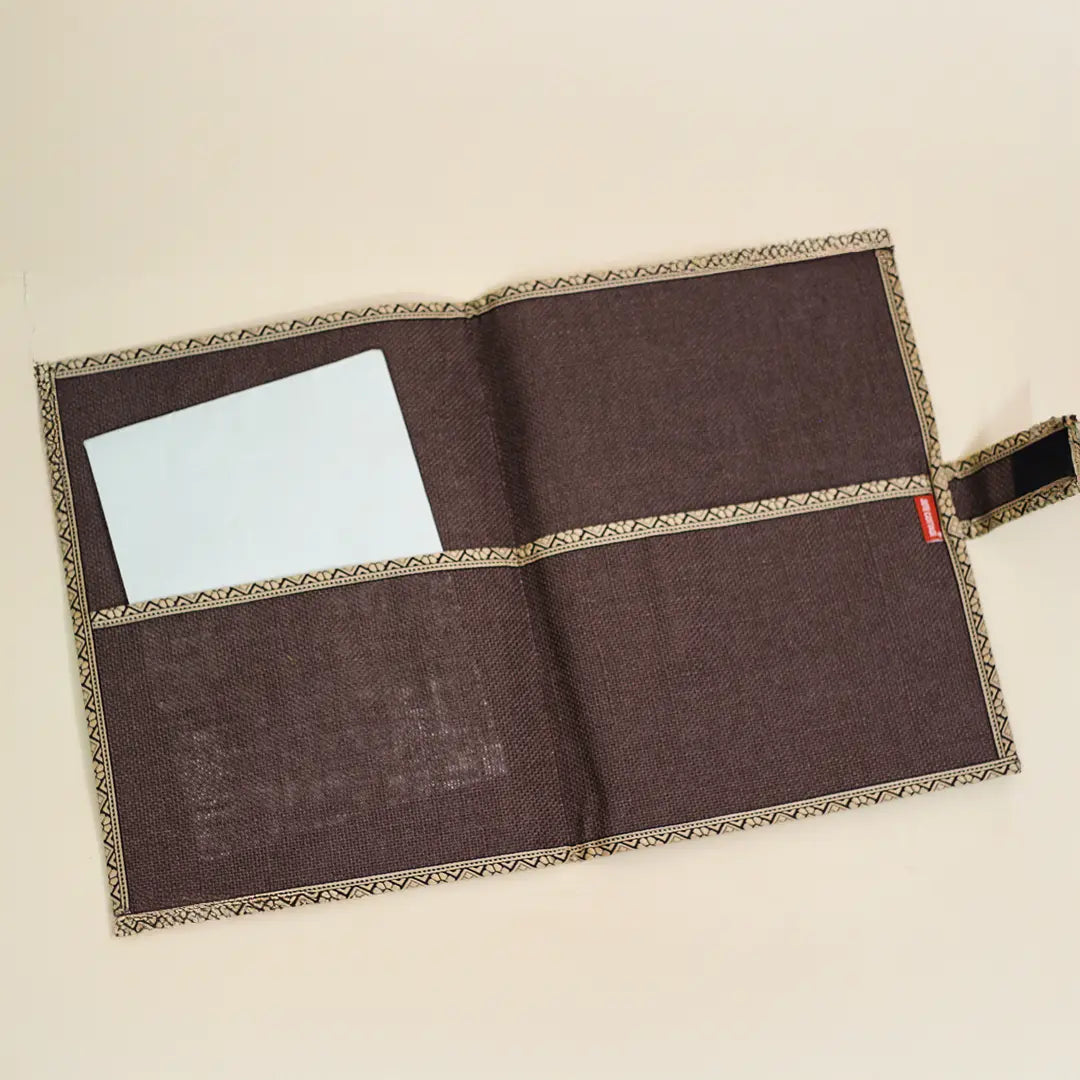 Folder with small flap