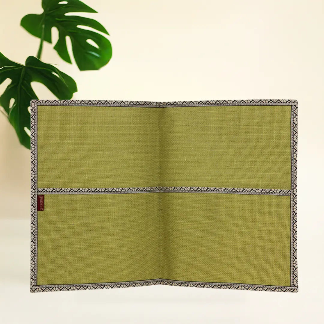 Folder with small flap