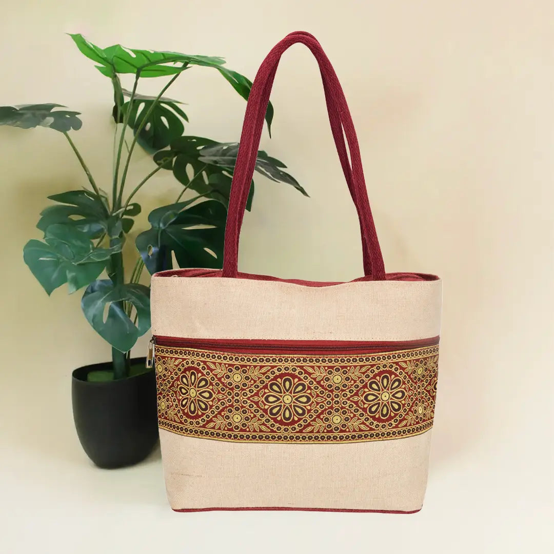 Central Lace JUCO Handbag with Front Pocket