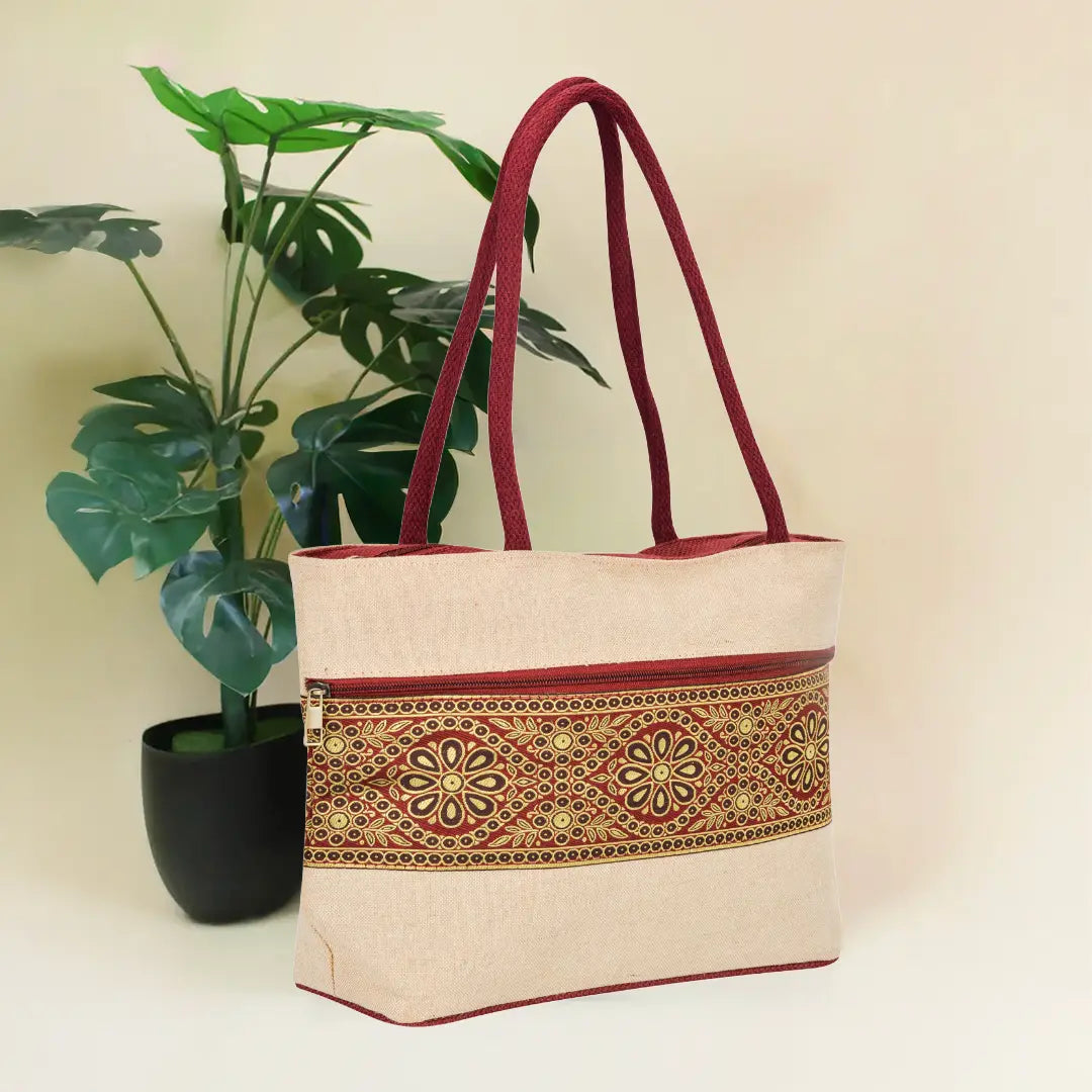 Central Lace JUCO Handbag with Front Pocket