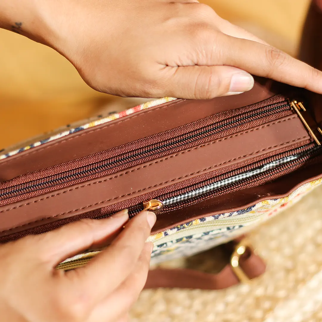 Lattice TwinEl Sling Bag