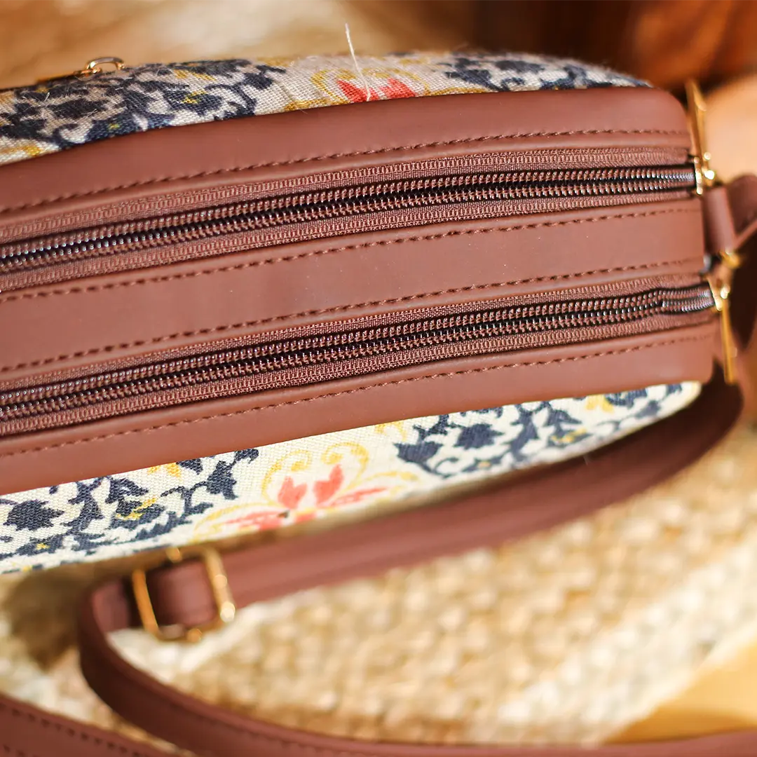 Lattice Duoline Sling Bag