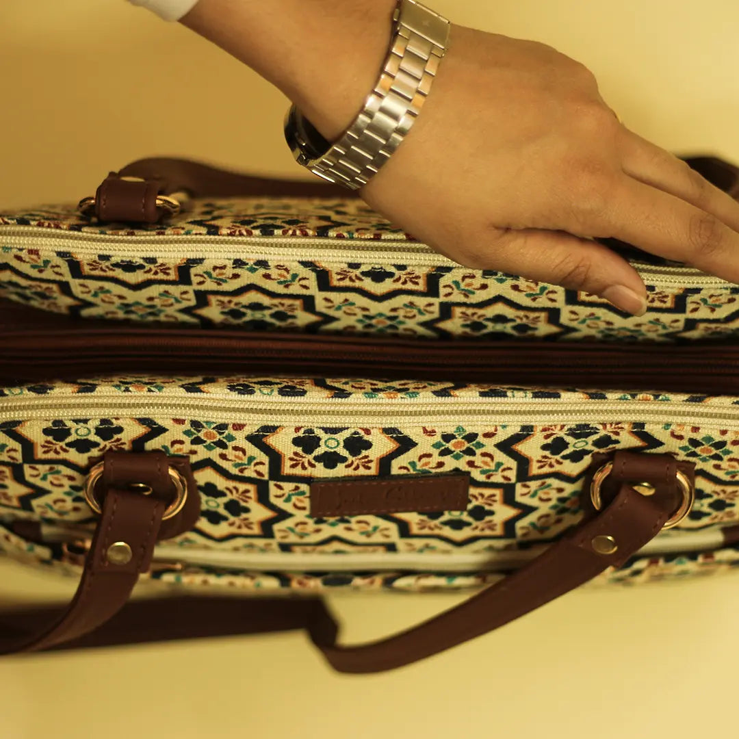 Souk Geometry Trilinea Handbag