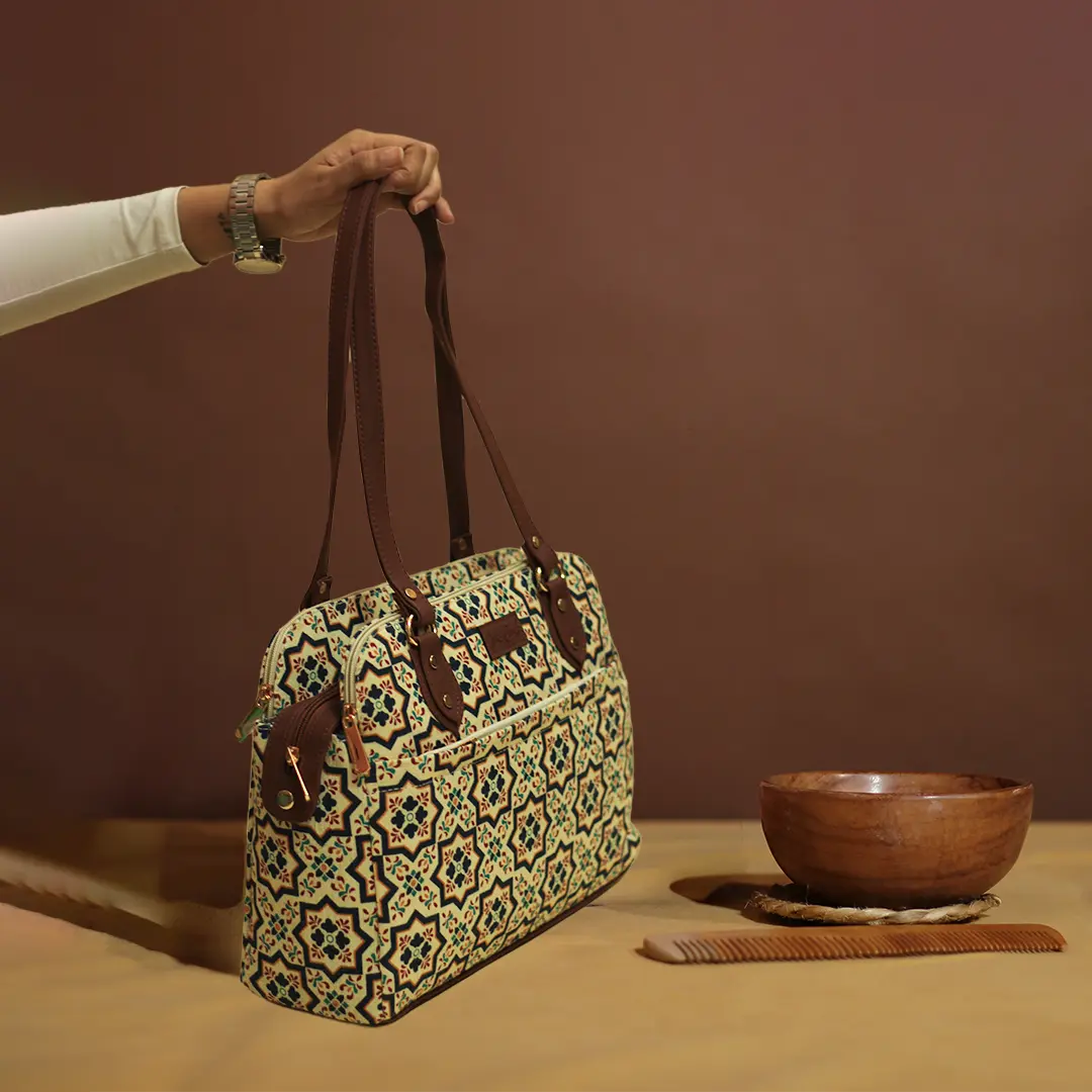 Souk Geometry Trilinea Handbag