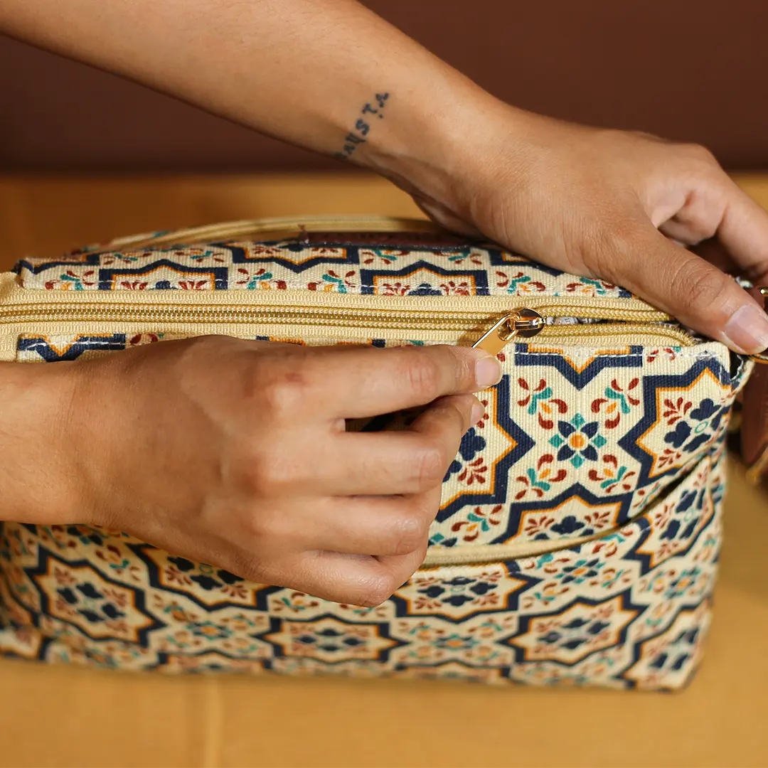 Souk Geometry PanEged Sling Bag