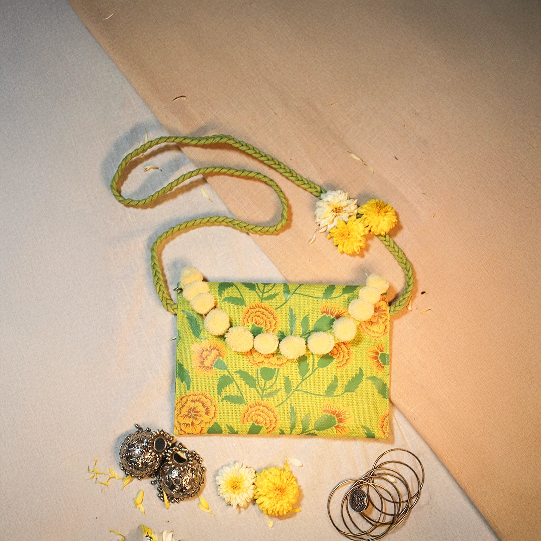 Marigold jute sling bag-green