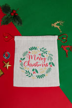 Load image into Gallery viewer, 12 X 9 MERRY CHRISTMAS WREATH STRING POUCH (A-199-WHITE/RED)
