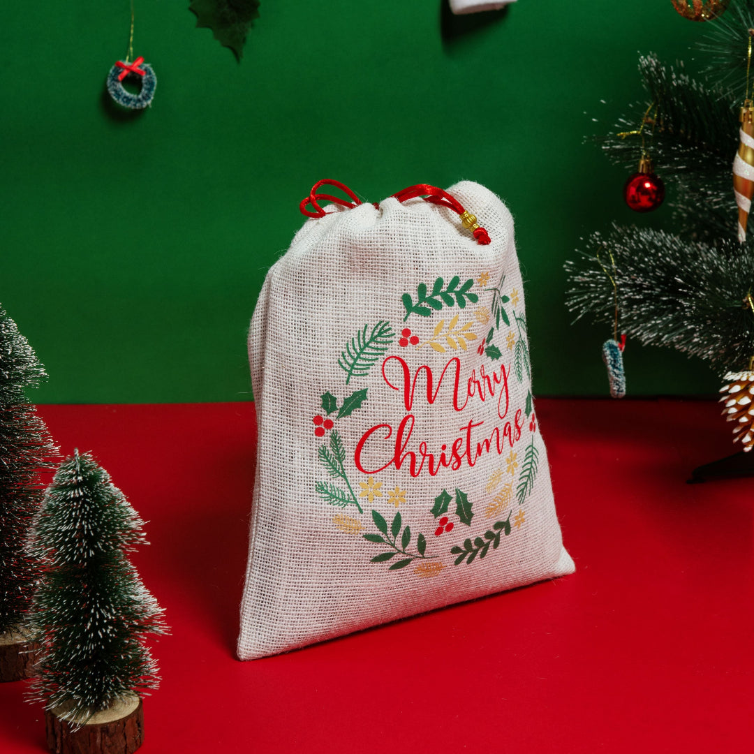 Merry Christmas Wreath String pouch