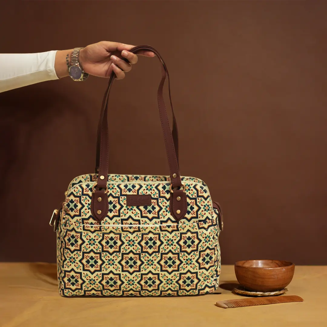 Souk Geometry Trilinea Handbag