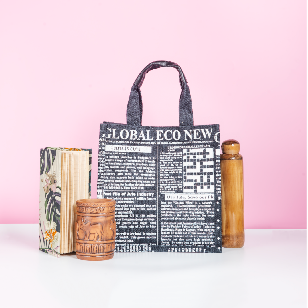 Global Newspaper Print Jute Lunch Bag Small Black