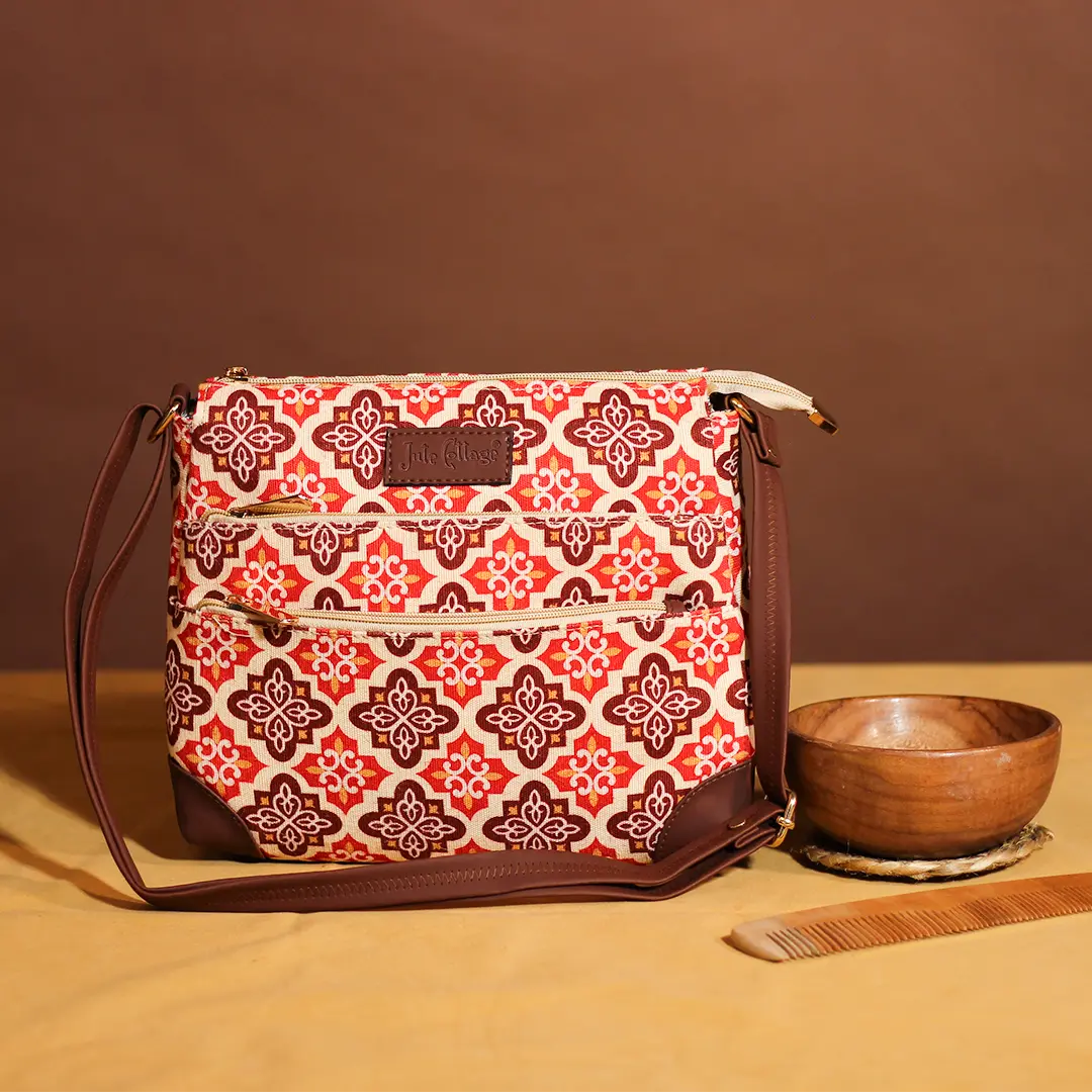 Diamond PanEdged Sling Bag