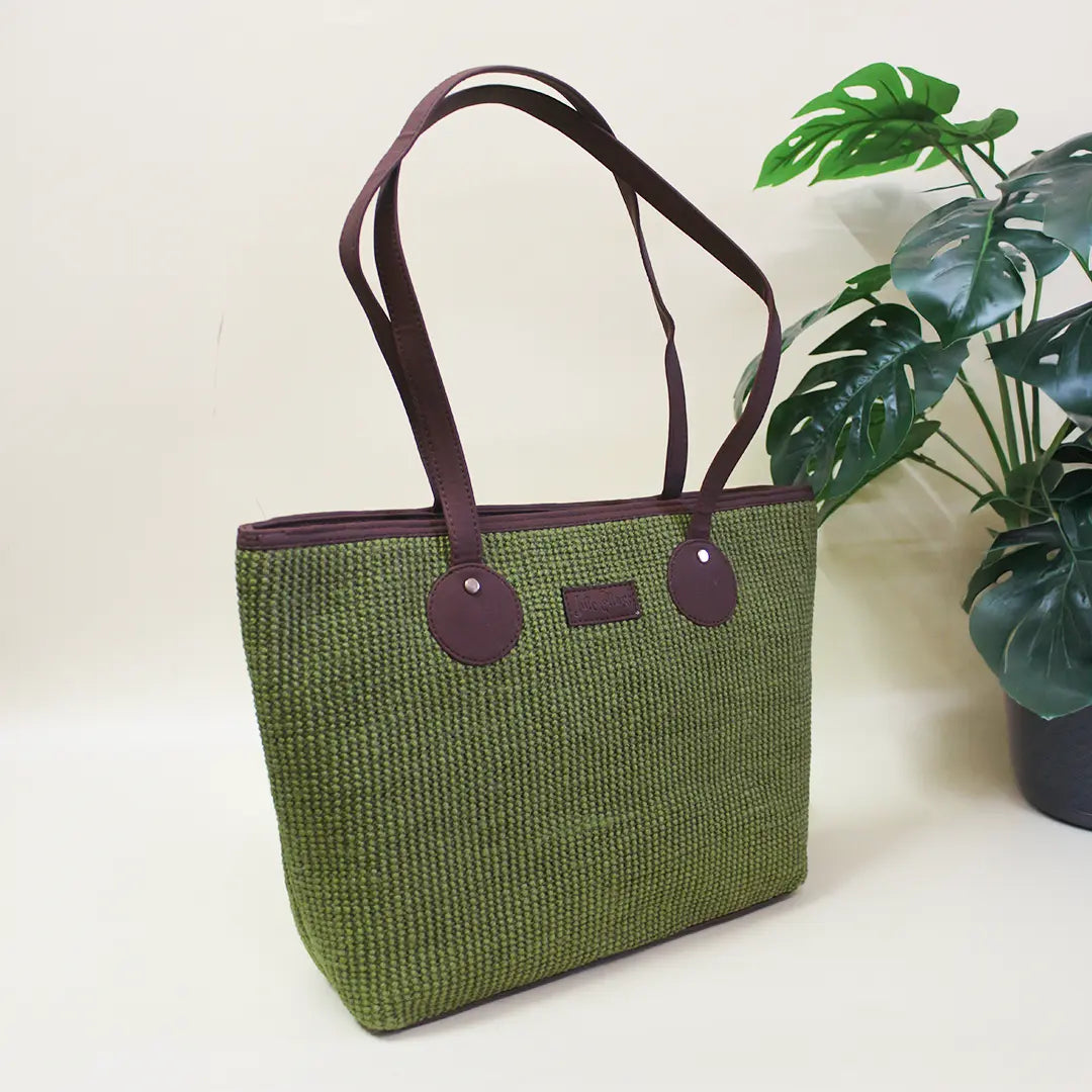 Dobby Classic Handbag