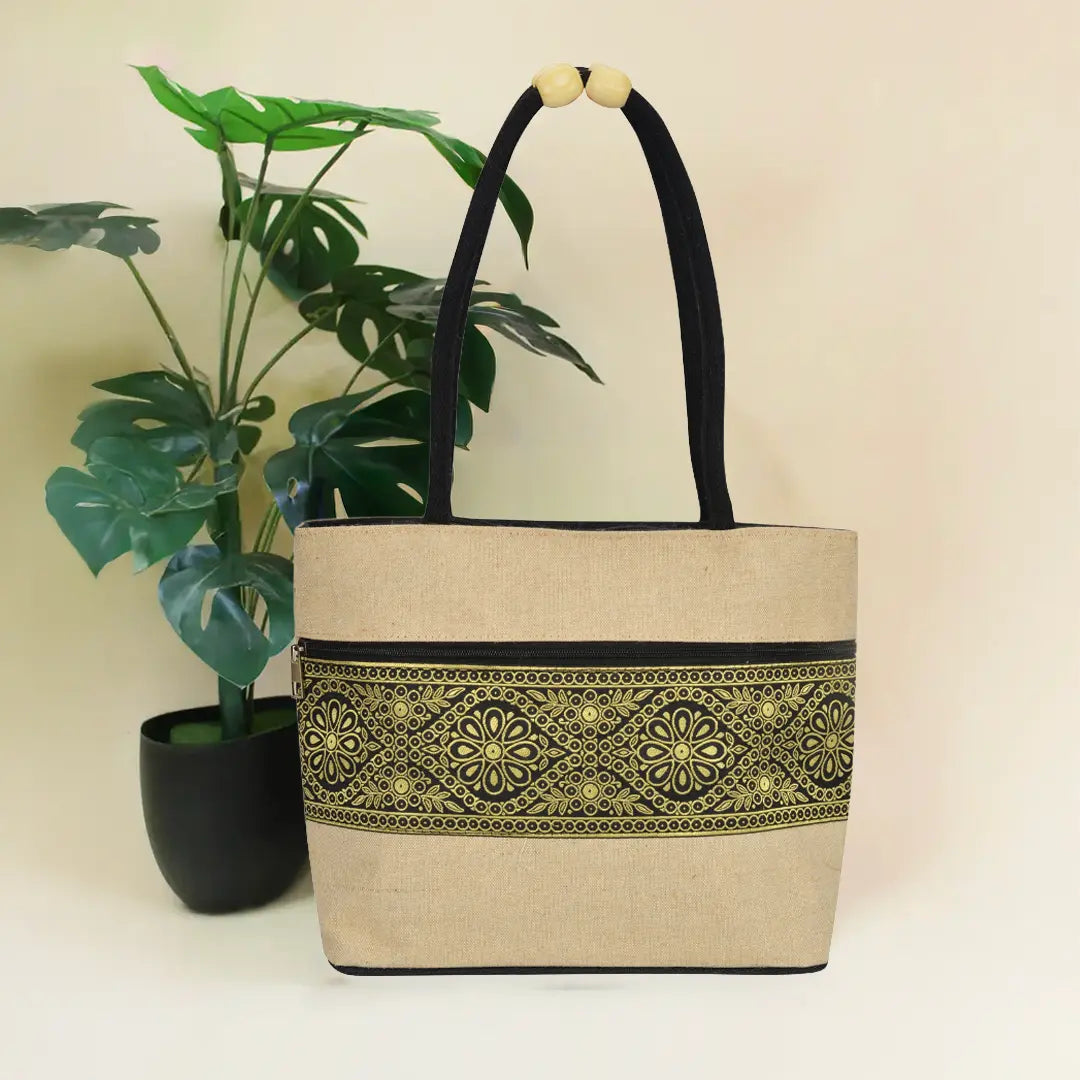 Central Lace JUCO Handbag with Front Pocket