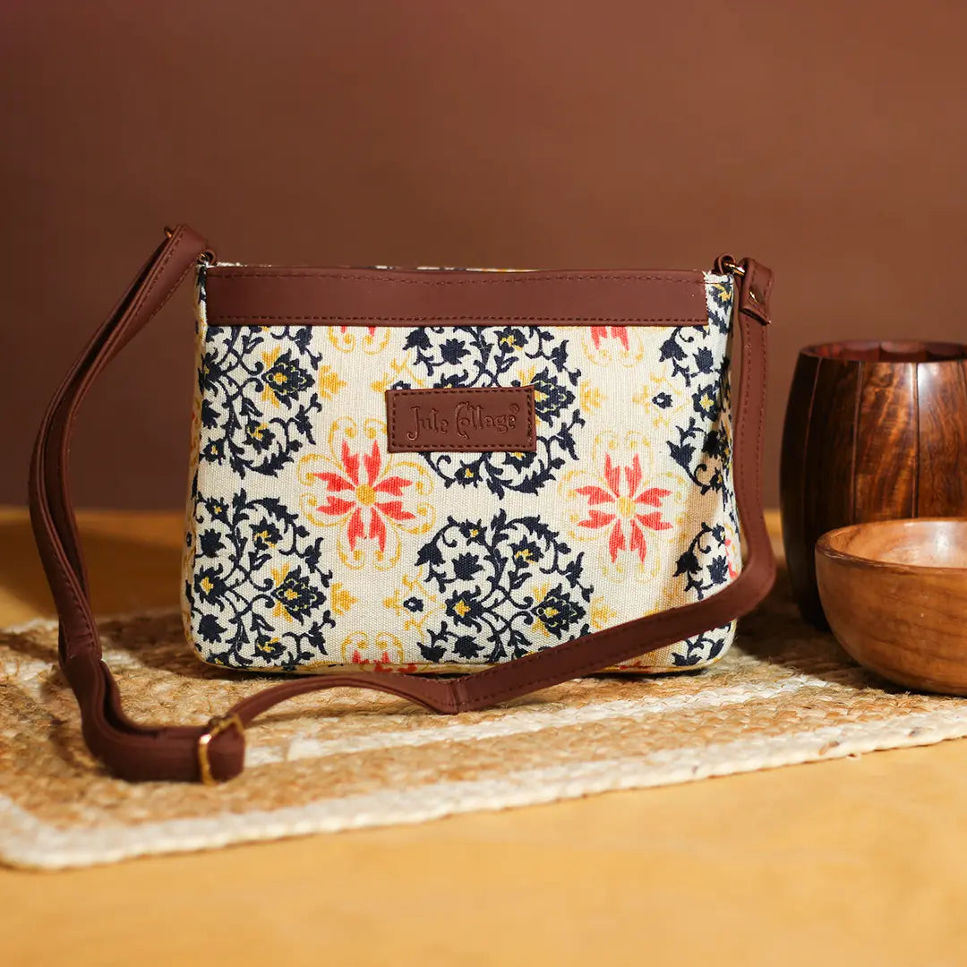 Lattice Monolyn Sling Bag