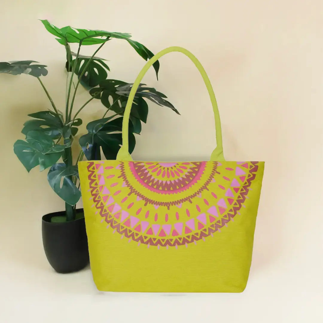 Mandala Neck print Handbag