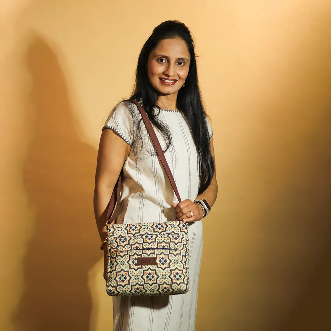 Souk Geometry TwinEl Sling Bag